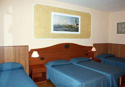 Hotel Belfiore Salzano Εξωτερικό φωτογραφία