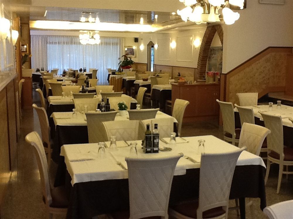 Hotel Belfiore Salzano Εξωτερικό φωτογραφία